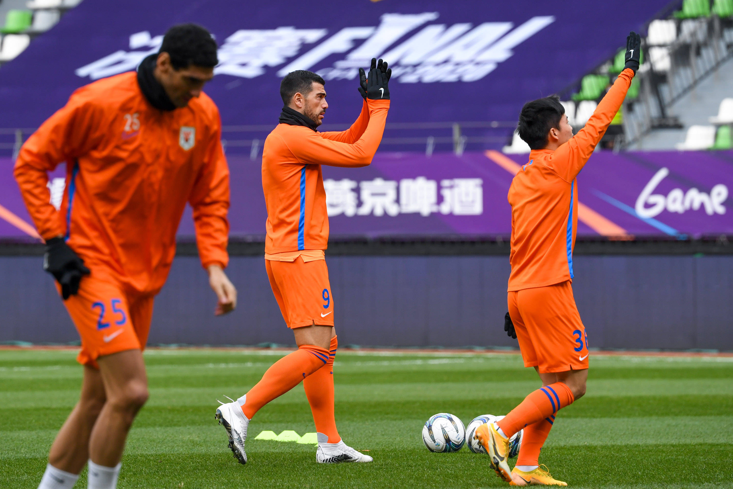 前巴黎圣日耳曼球员 前巴黎圣日耳曼球员